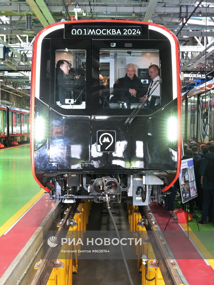 Запуск поезда "Москва-2024" на Замоскворецкой линии метро