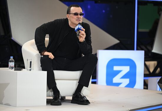 Выставка "Россия". Творческая встреча с актером Егором Бероевым