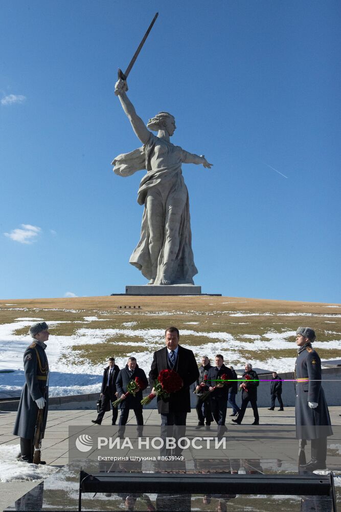 Рабочая поездка зампреда Совбеза РФ Д. Медведева в Волгоград