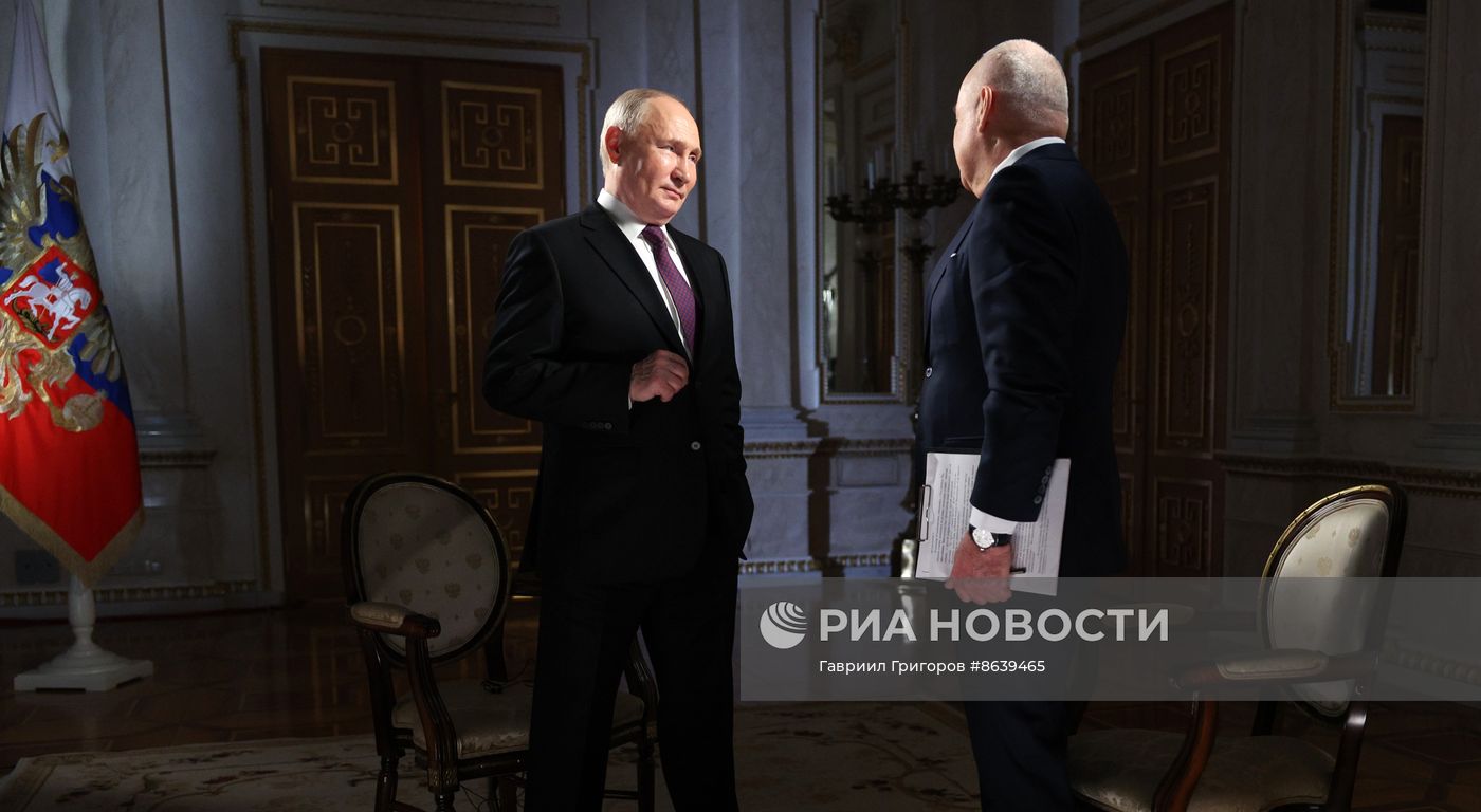 Интервью Владимира Путина гендиректору "России сегодня" Дмитрию Киселеву