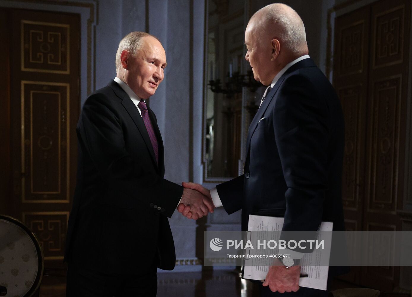 Интервью Владимира Путина гендиректору "России сегодня" Дмитрию Киселеву