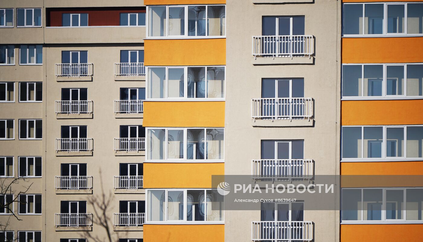 Вручение ключей от новых квартир в Мариуполе