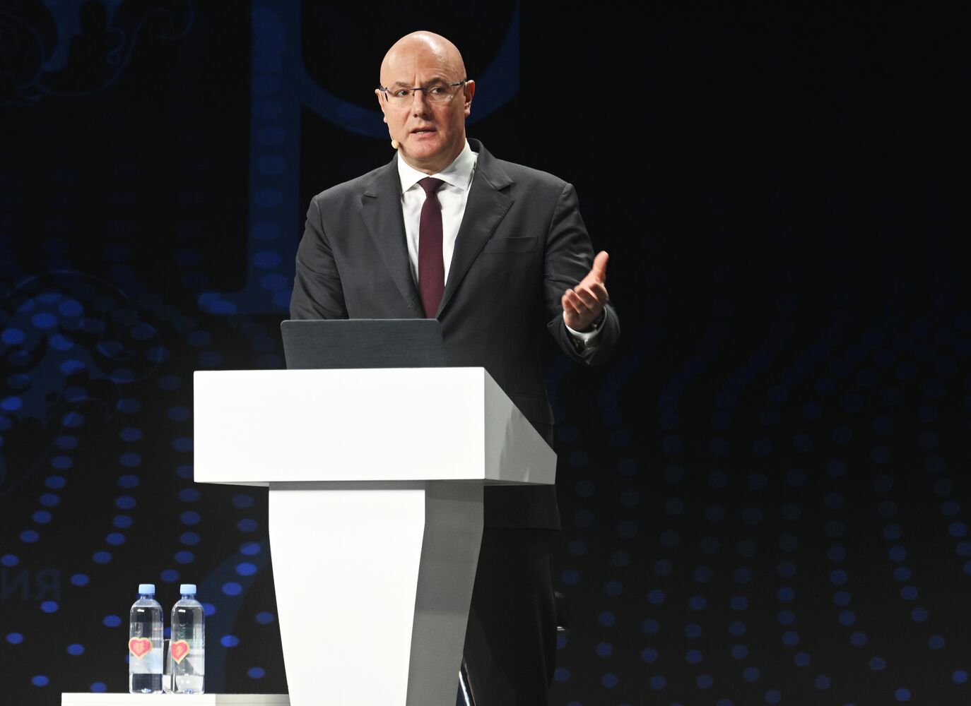 Выставка "Россия". Пленарная сессия "Искусственный интеллект  главная технология ХХI века"