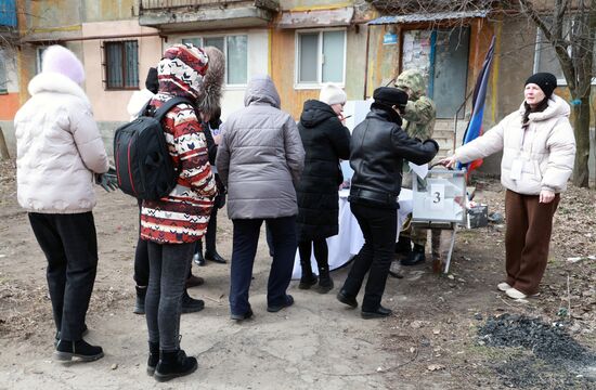 Досрочное голосование на выборах президента РФ