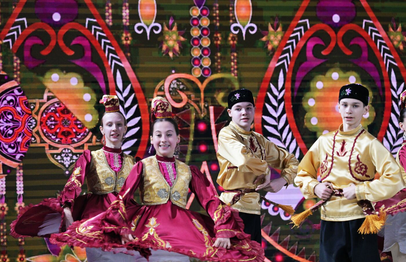 Выставка "Россия". Старт Всероссийской детской Фольклориады