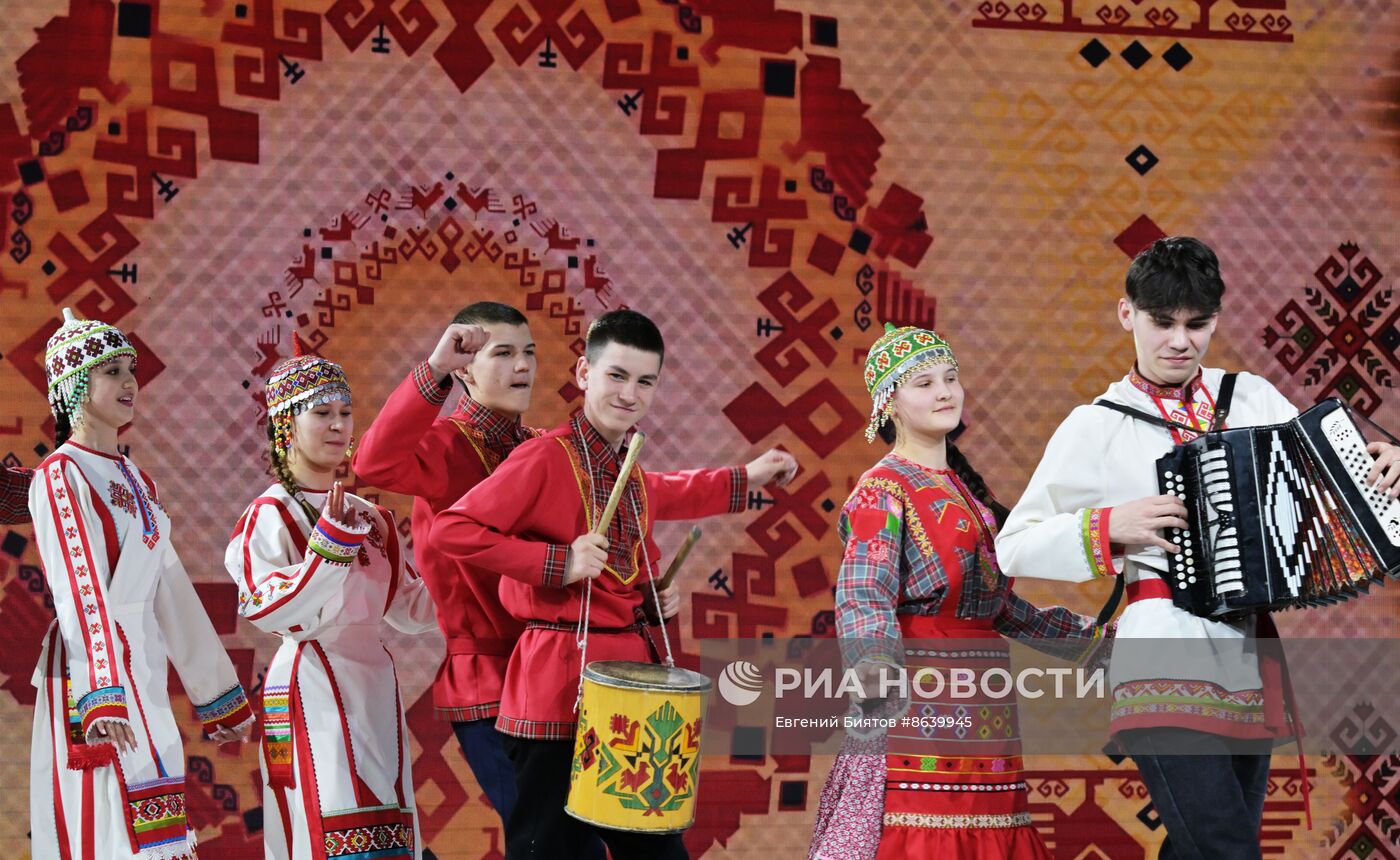 Выставка "Россия". Старт Всероссийской детской Фольклориады