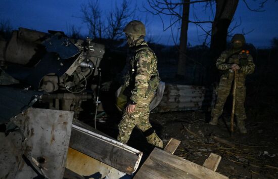 Боевая работа артиллеристов 3-го армейского корпуса группировки "Юг" на Артемовском направлении