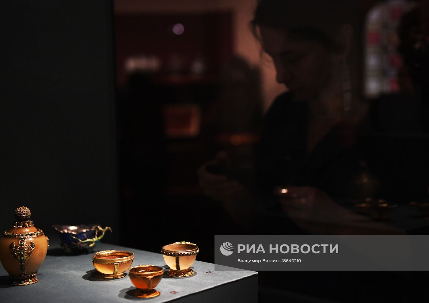 Выставка "Любители родной истории. Павел Карабанов и московские коллекционеры XIX века"