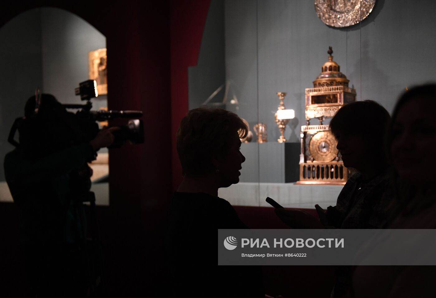 Выставка "Любители родной истории. Павел Карабанов и московские коллекционеры XIX века"