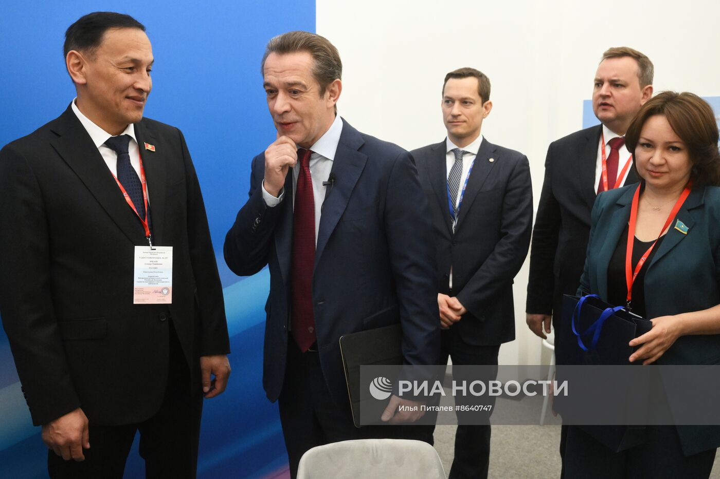Избирательный штаб кандидата в президенты РФ В. Путина