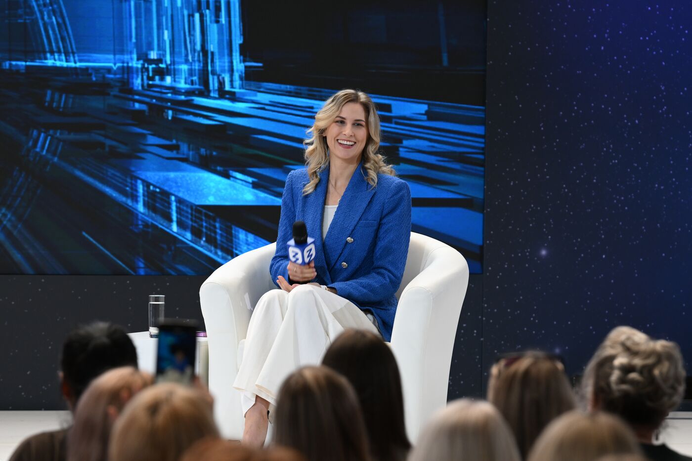 Выставка "Россия". Встреча с олимпийской чемпионкой Аллой Шишкиной