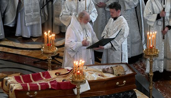 Отпевание представителя Патриарха Сербского при Московском Патриаршем престоле епископа Моравичского Антония