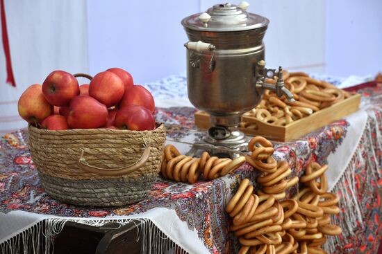 Выставка "Россия". Масленичная неделя