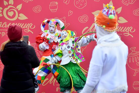 Выставка "Россия". Масленичная неделя