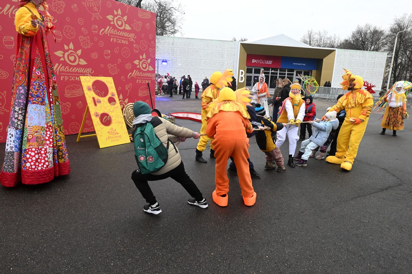 Выставка "Россия". Масленичная неделя