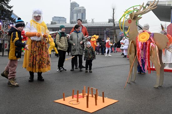 Выставка "Россия". Масленичная неделя