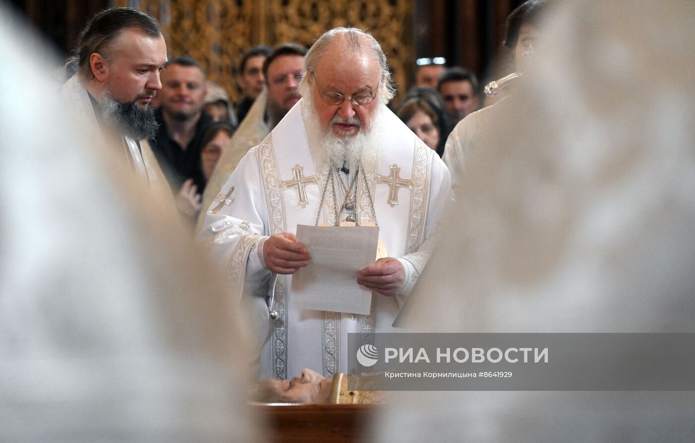 Отпевание представителя Патриарха Сербского при Московском Патриаршем престоле епископа Моравичского Антония