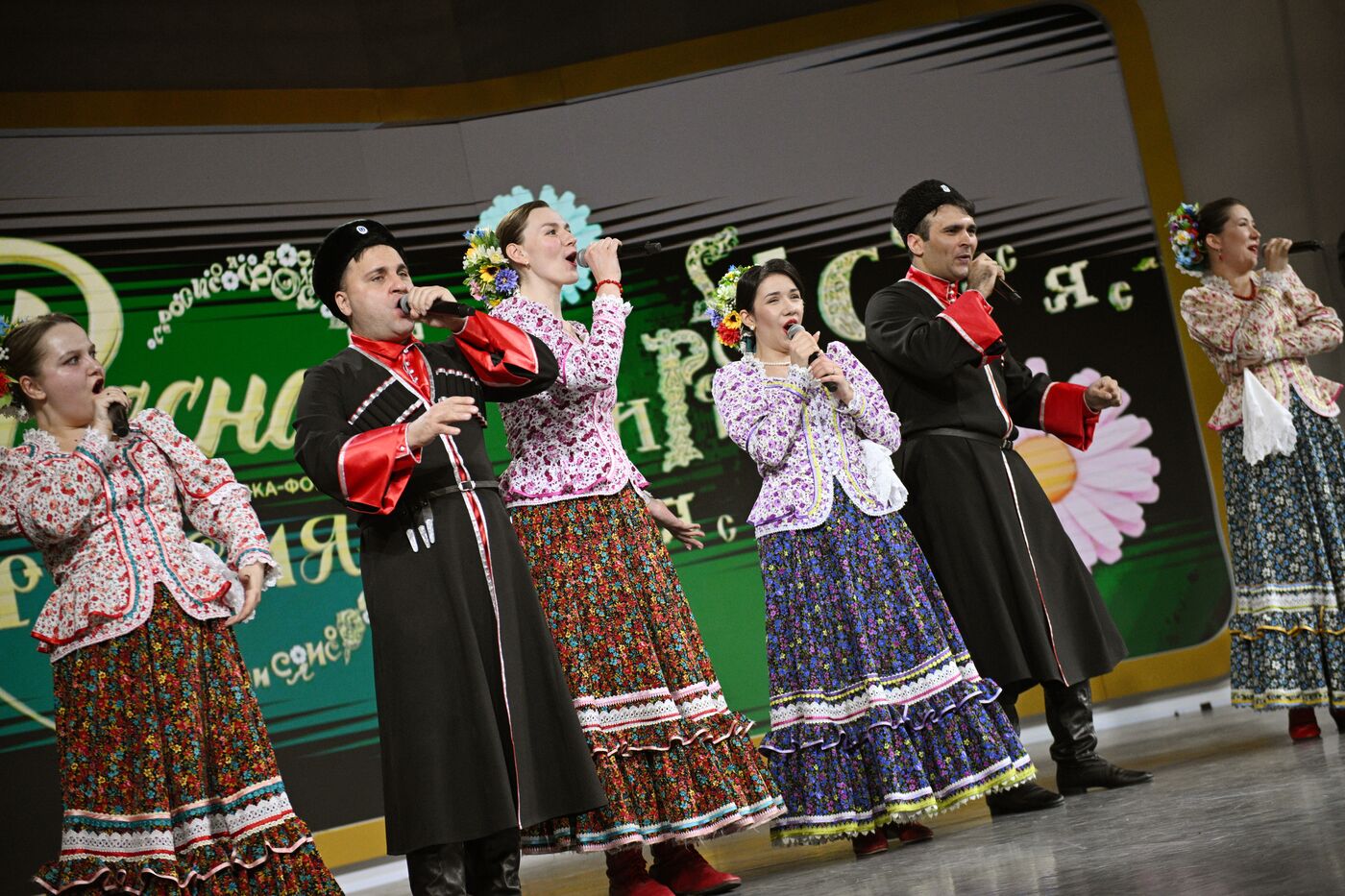 Выставка "Россия". Масленичная неделя