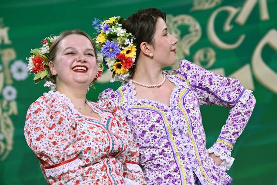 Выставка "Россия". Масленичная неделя