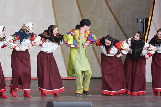 Выставка "Россия". Масленичная неделя