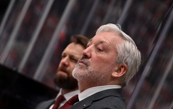 Хоккей. КХЛ. Матч "Авангард" - "Локомотив"