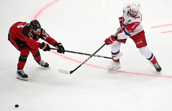 Хоккей. КХЛ. Матч "Авангард" - "Локомотив"