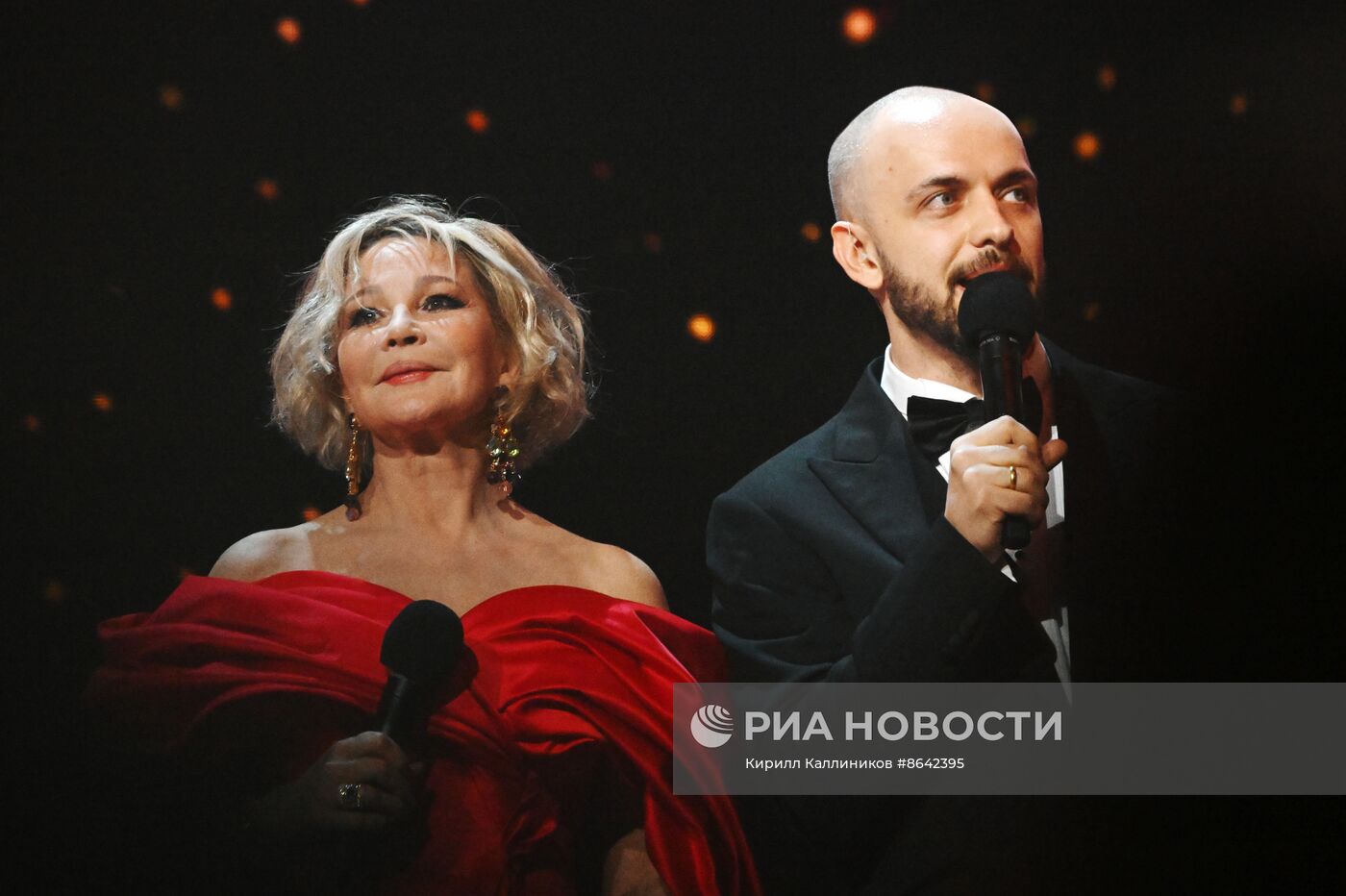 Российская национальная музыкальная премия "Виктория"