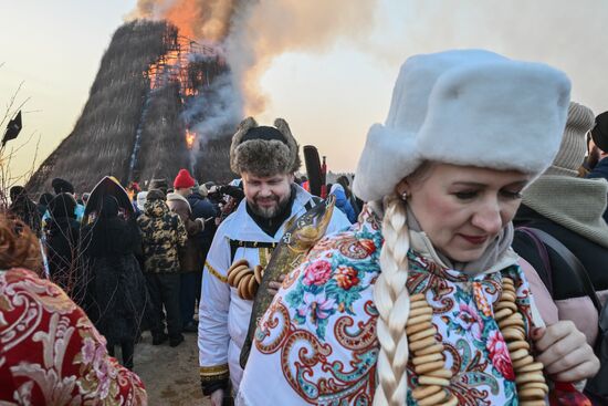 Масленица в Никола-Ленивце