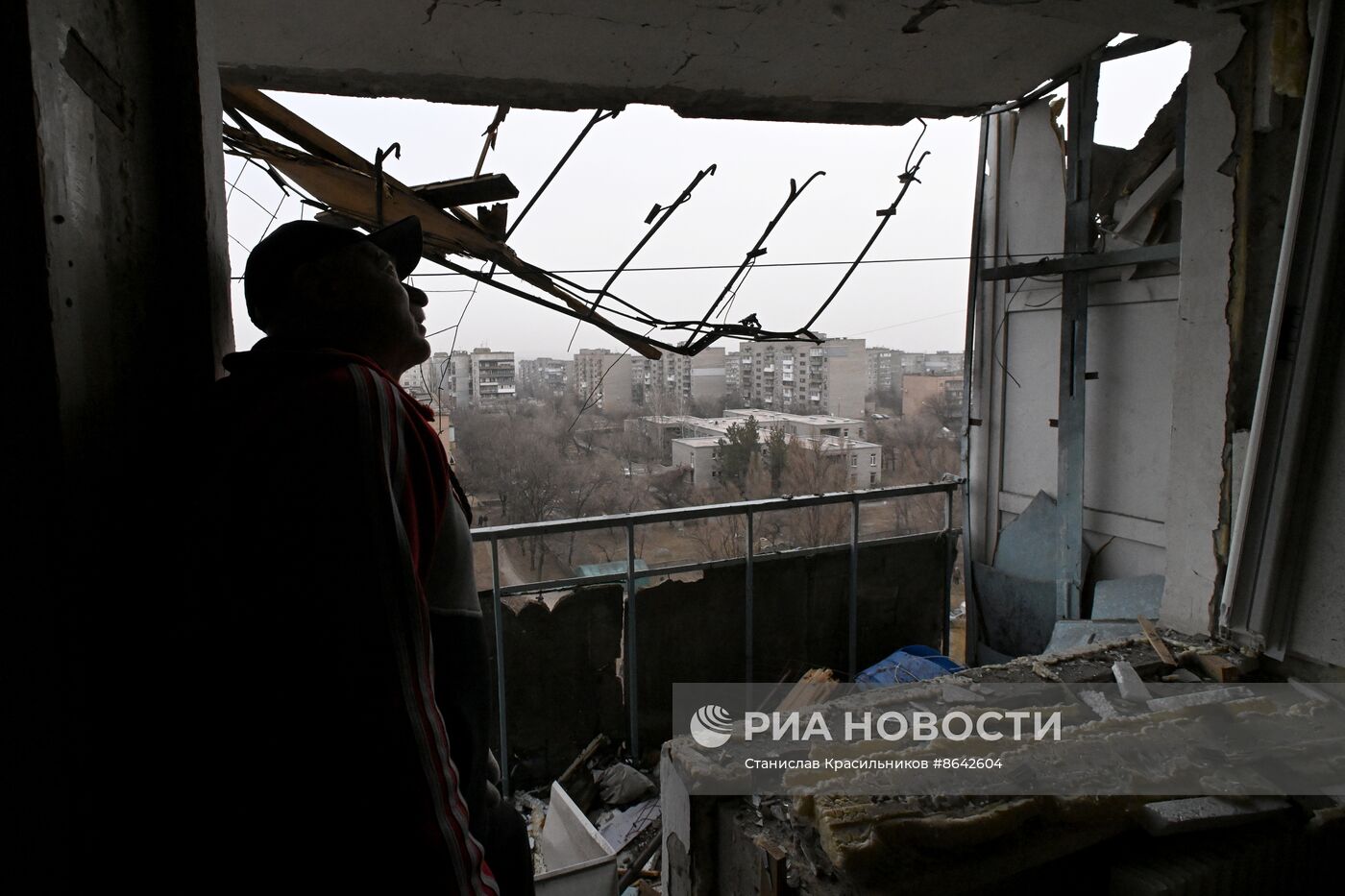 Украинский беспилотник атаковал жилой дом в Алчевске в ЛНР