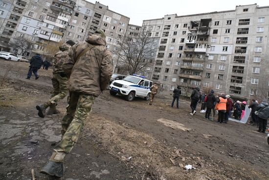 Украинский беспилотник атаковал жилой дом в Алчевске в ЛНР