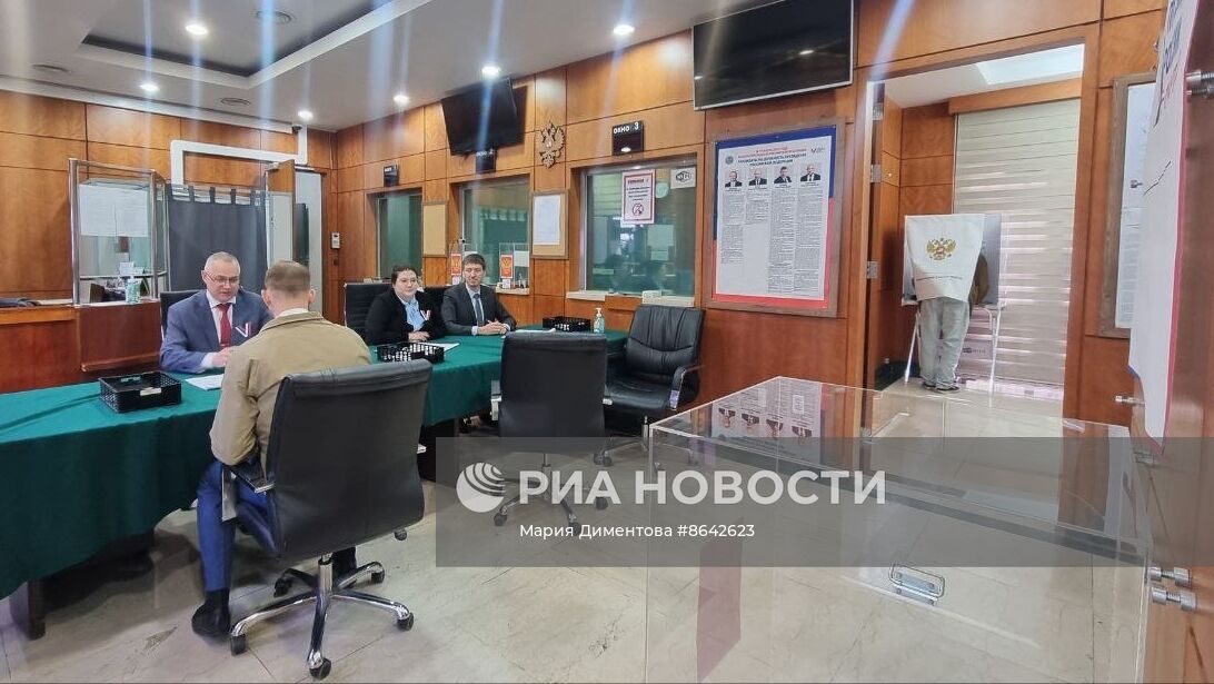 Голосование на выборах президента РФ за рубежом