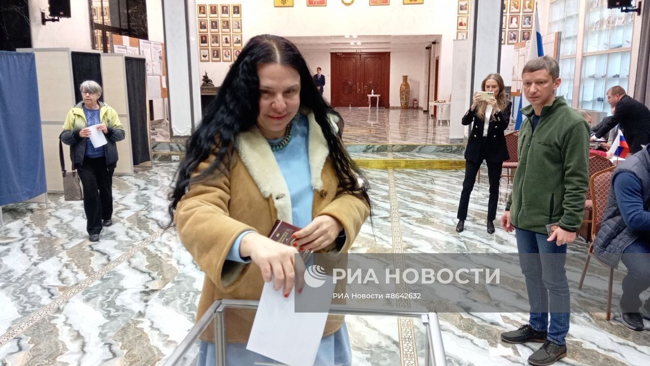 Голосование на выборах президента РФ за рубежом