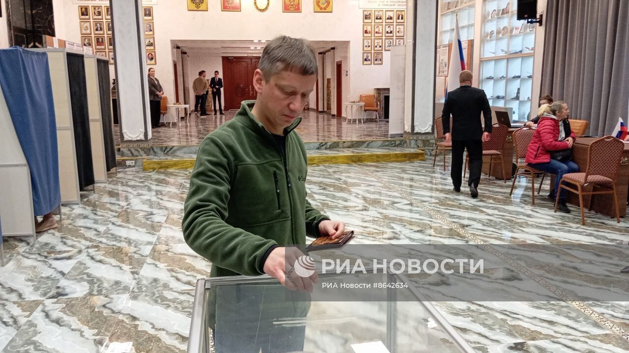 Голосование на выборах президента РФ за рубежом