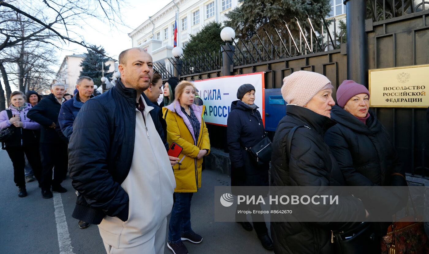 Голосование на выборах президента РФ за рубежом