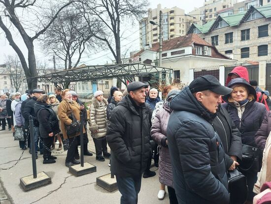 Голосование на выборах президента РФ за рубежом