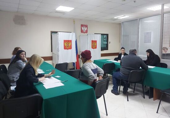 Голосование на выборах президента РФ за рубежом