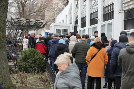 Голосование на выборах президента РФ за рубежом