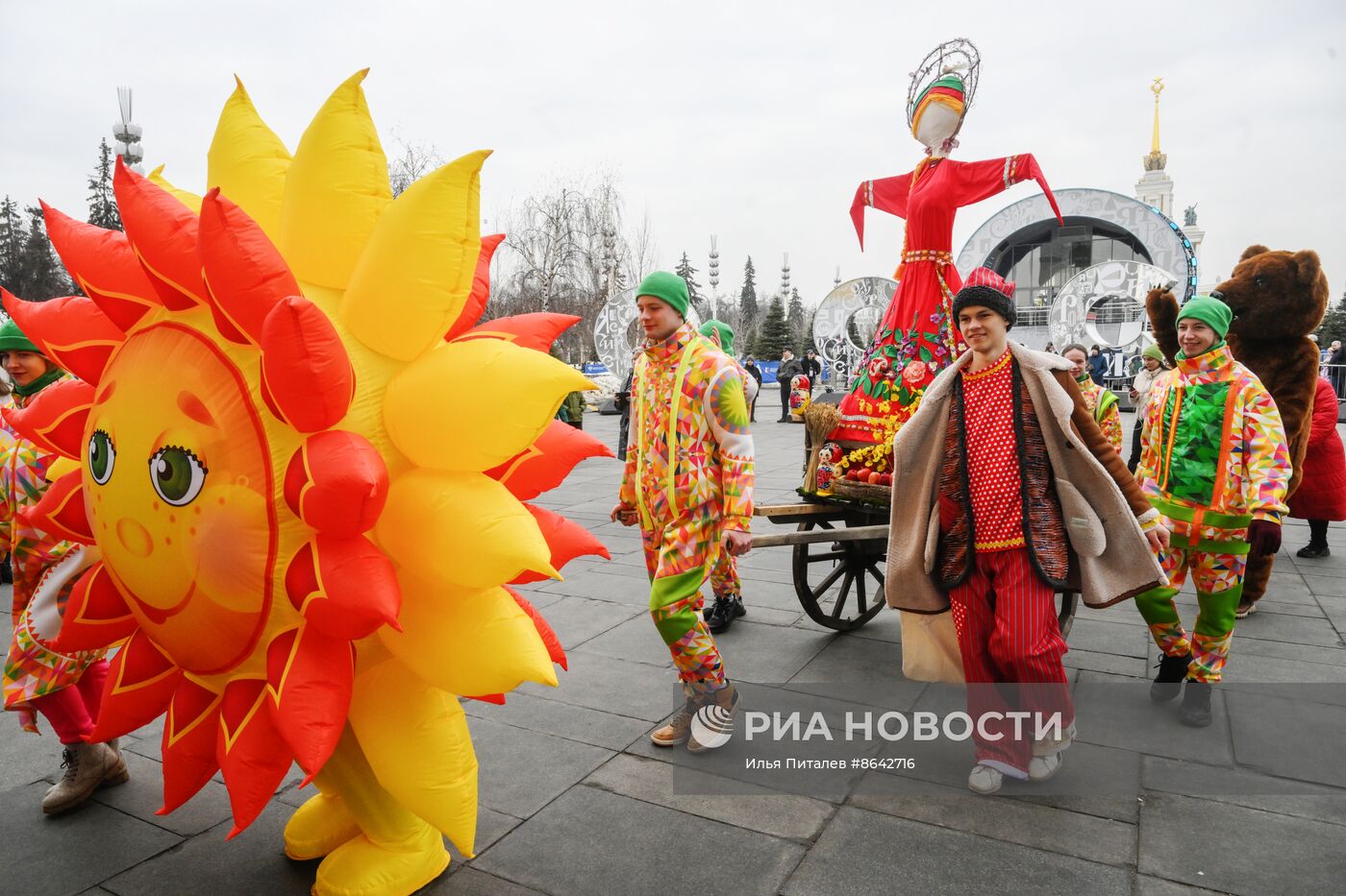 Выставка "Россия". Масленичная неделя