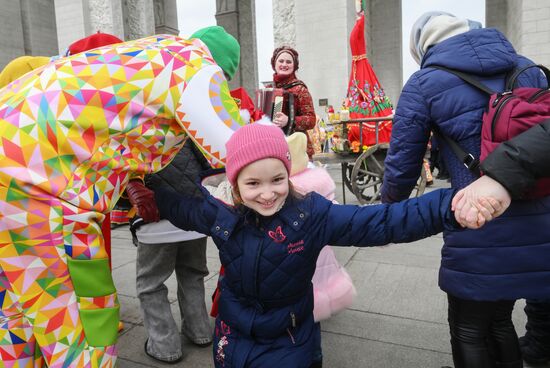 Выставка "Россия". Масленичная неделя