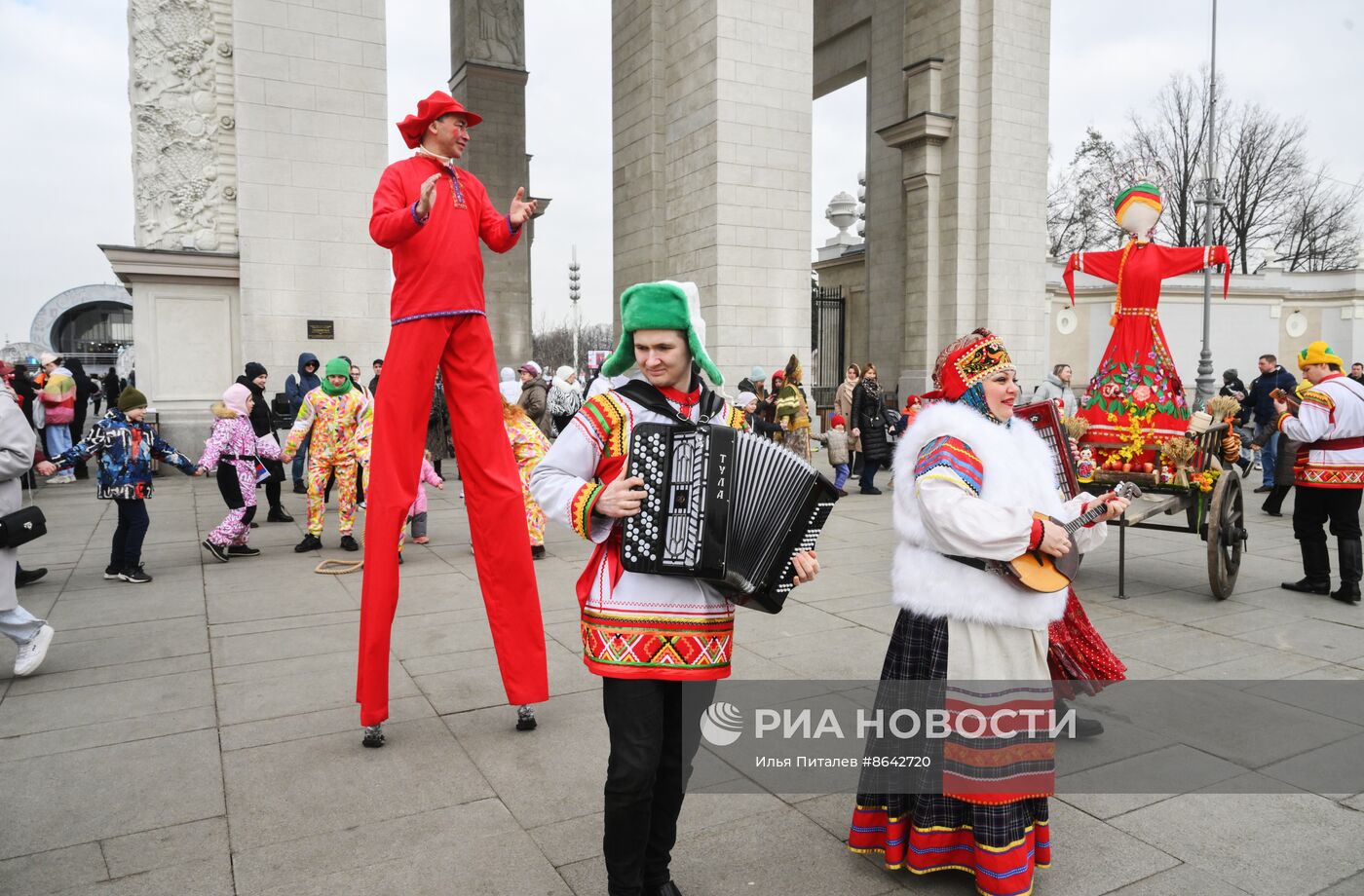 Выставка "Россия". Масленичная неделя