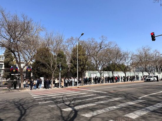 Голосование на выборах президента РФ за рубежом