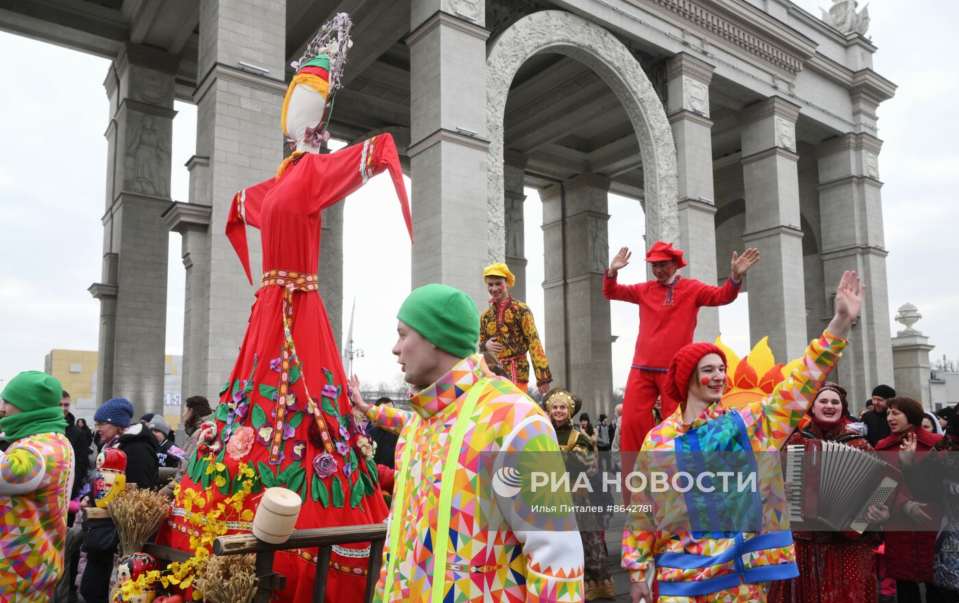 Выставка "Россия". Масленичная неделя