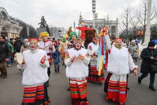Выставка "Россия". Масленичная неделя