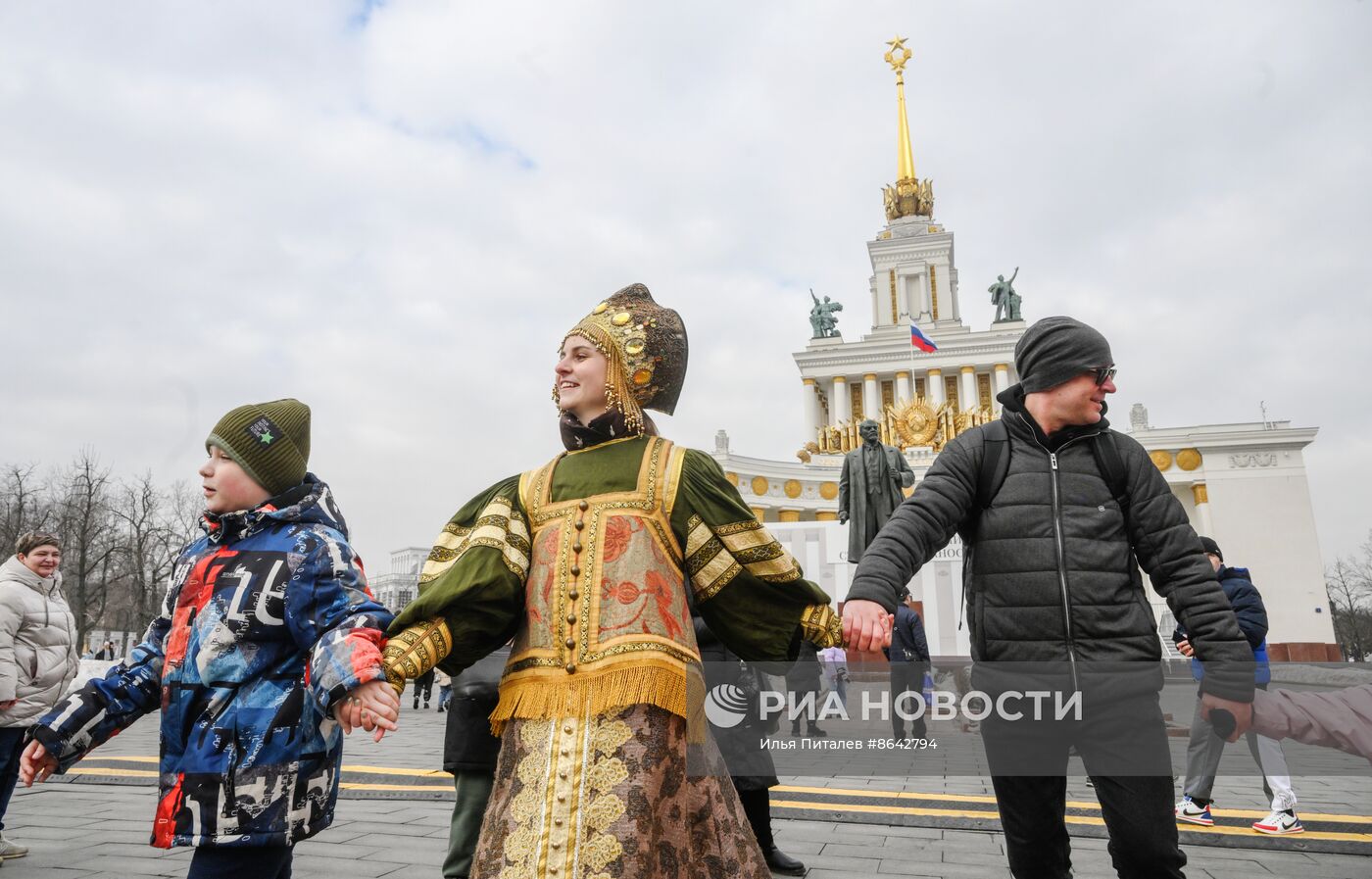 Выставка "Россия". Масленичная неделя