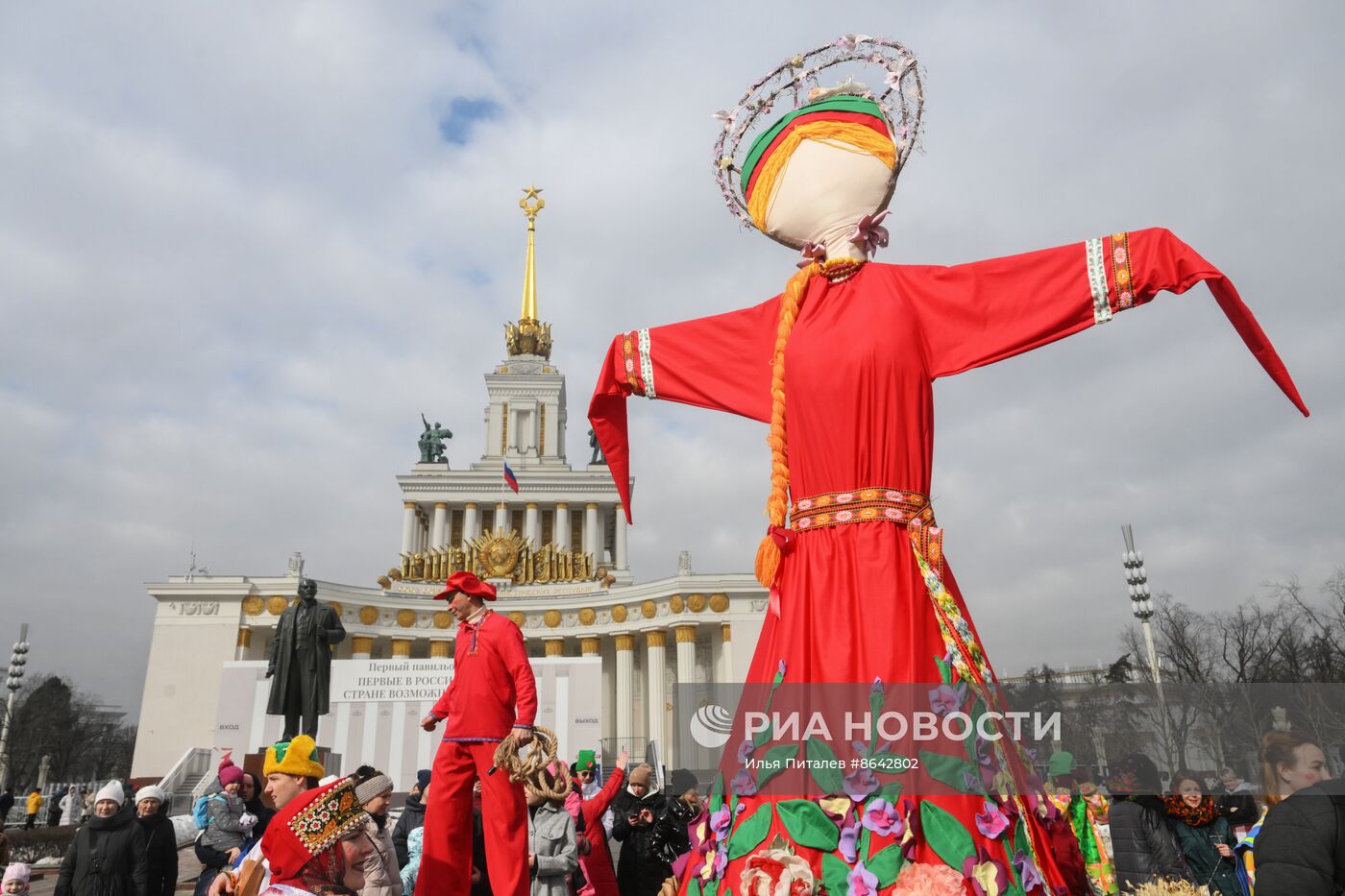 Выставка "Россия". Масленичная неделя