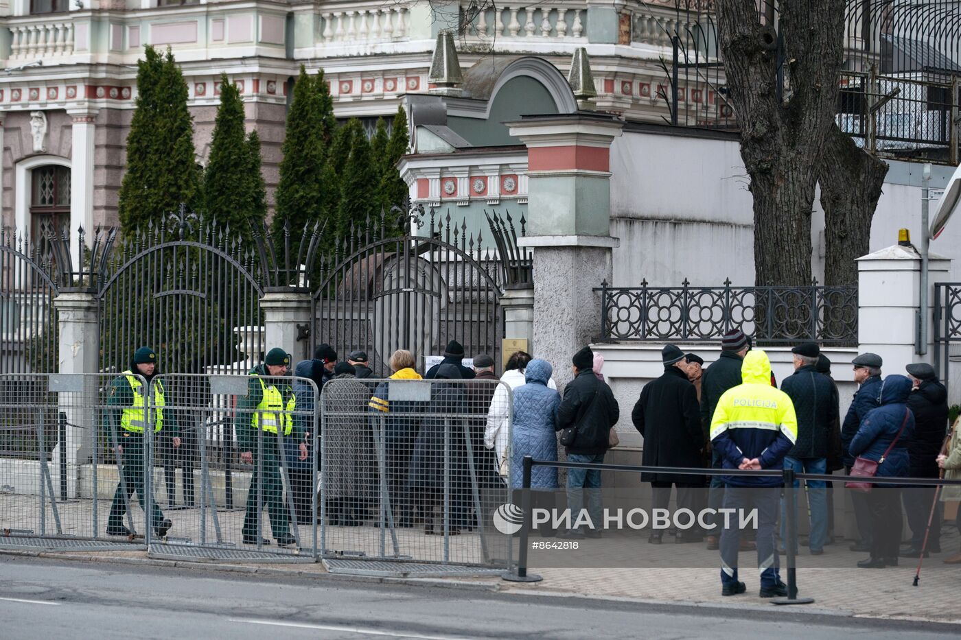 Голосование на выборах президента РФ за рубежом