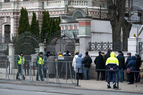 Голосование на выборах президента РФ за рубежом