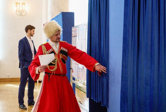 Голосование на выборах президента РФ за рубежом