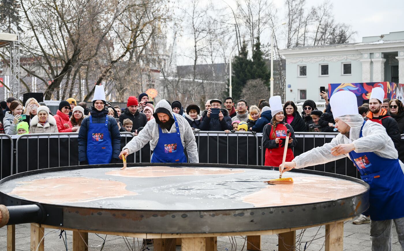 Выставка "Россия". Масленичная неделя