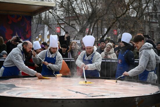 Выставка "Россия". Масленичная неделя